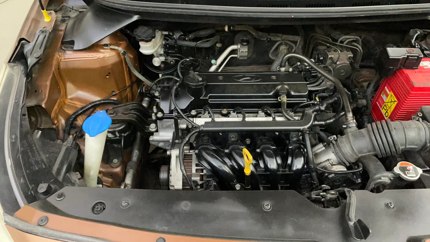 Used 2016 Hyundai i20 Active 1.2 SX Petrol Manual engine ENGINE RIGHT SIDE VIEW
