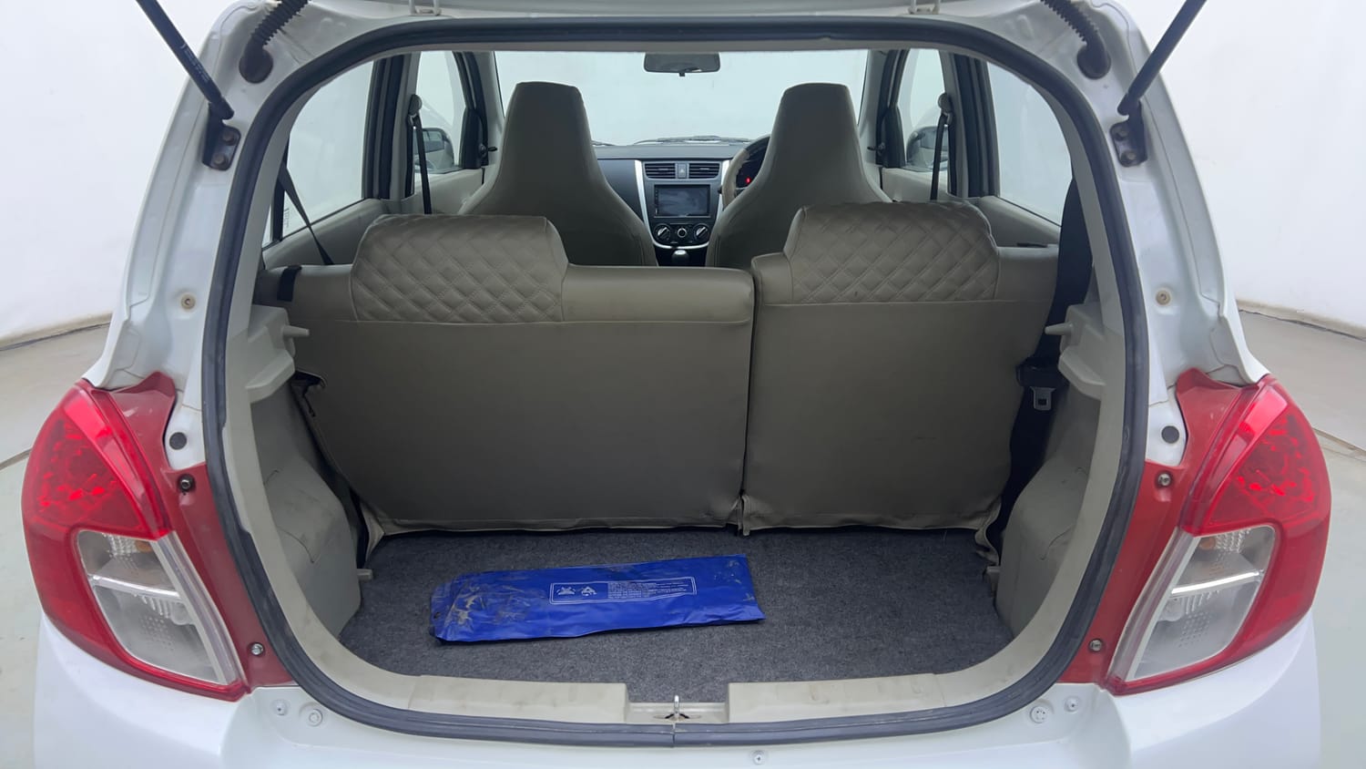 Used 2017 Maruti Suzuki Celerio VXi Petrol Manual interior DICKY INSIDE VIEW