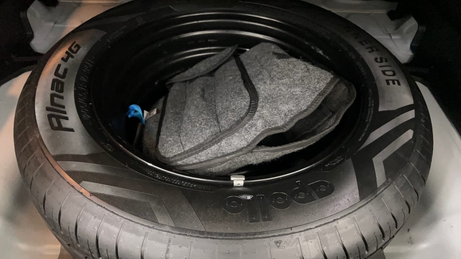 Used 2023 Hyundai Creta SX (O) 1.5 Petrol IVT Petrol Automatic tyres SPARE TYRE VIEW
