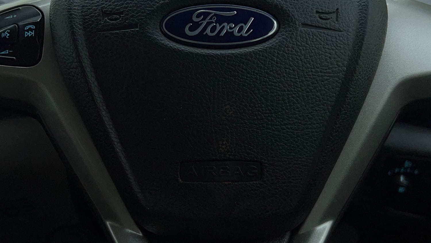 Used 2016 Ford EcoSport Titanium 1.5L Ti-VCT AT Petrol Automatic top_features Airbags