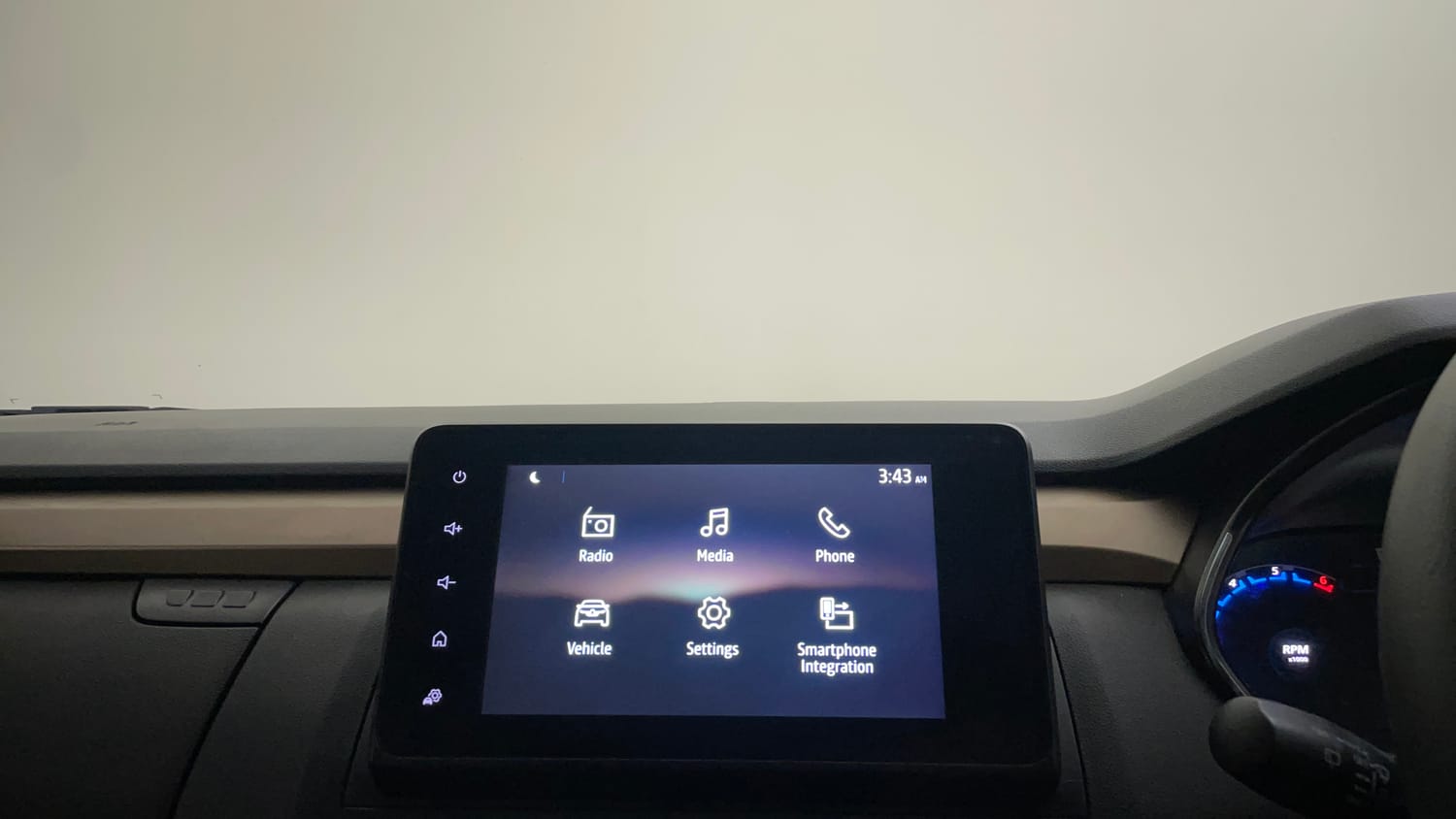Used 2023 Renault Kiger RXT MT Petrol Manual top_features Integrated (in-dash) music system
