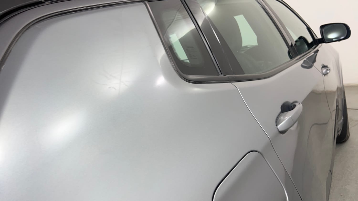 Used 2022 Jeep Compass Model S (O) 1.4 Petrol DCT Petrol Automatic dents MINOR SCRATCH