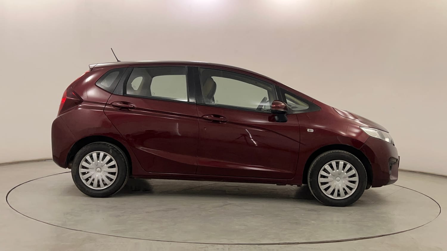 Used 2015 Honda Jazz SV Petrol Petrol Manual exterior RIGHT SIDE VIEW