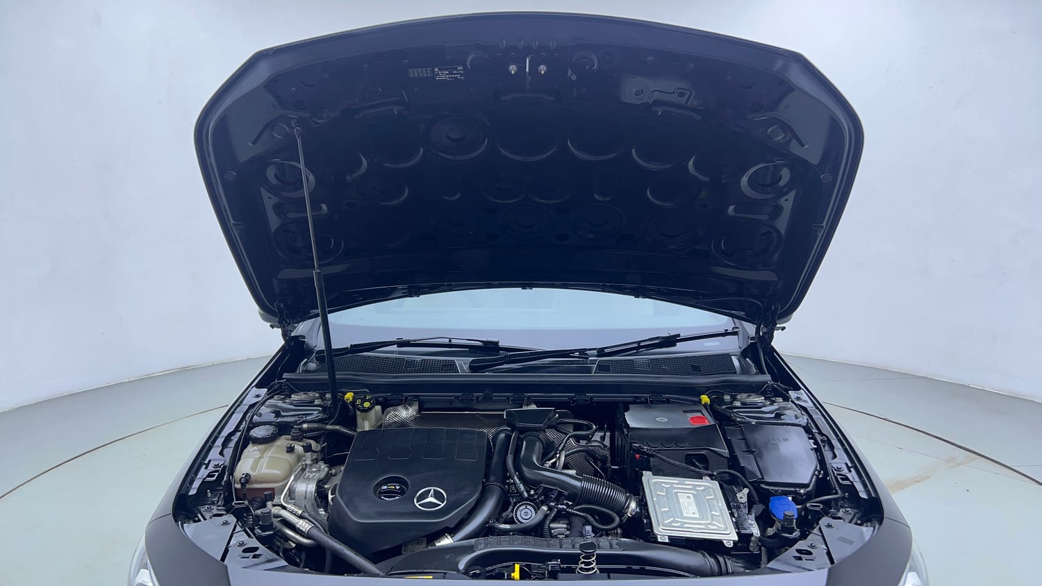 Used 2021 Mercedes-Benz A-Class Limousine 200 Petrol Automatic engine ENGINE & BONNET OPEN FRONT VIEW