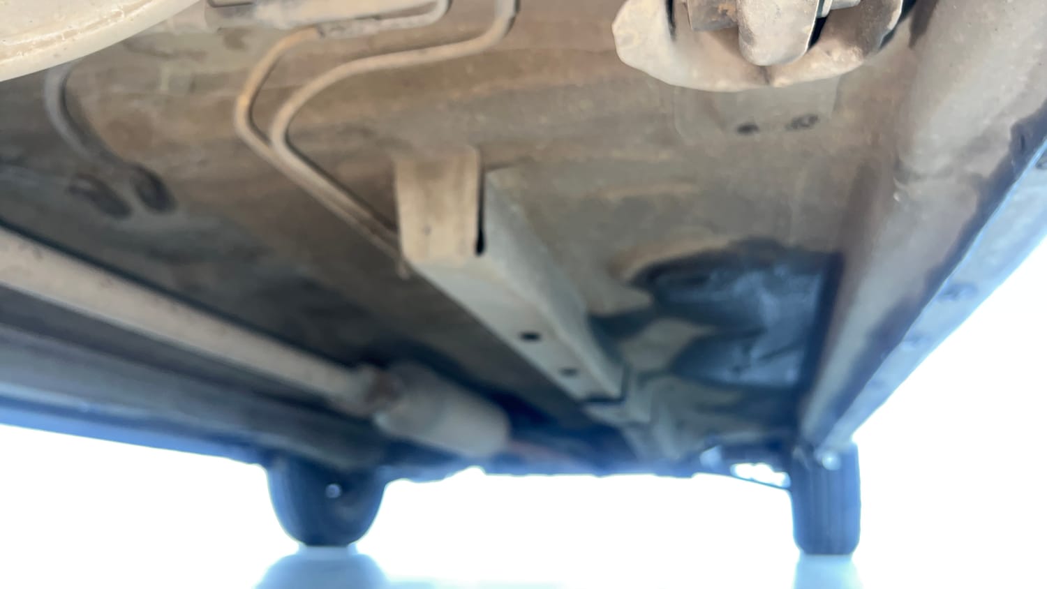 Used 2016 Maruti Suzuki Wagon R LXI CNG Cng Manual extra REAR RIGHT UNDERBODY VIEW