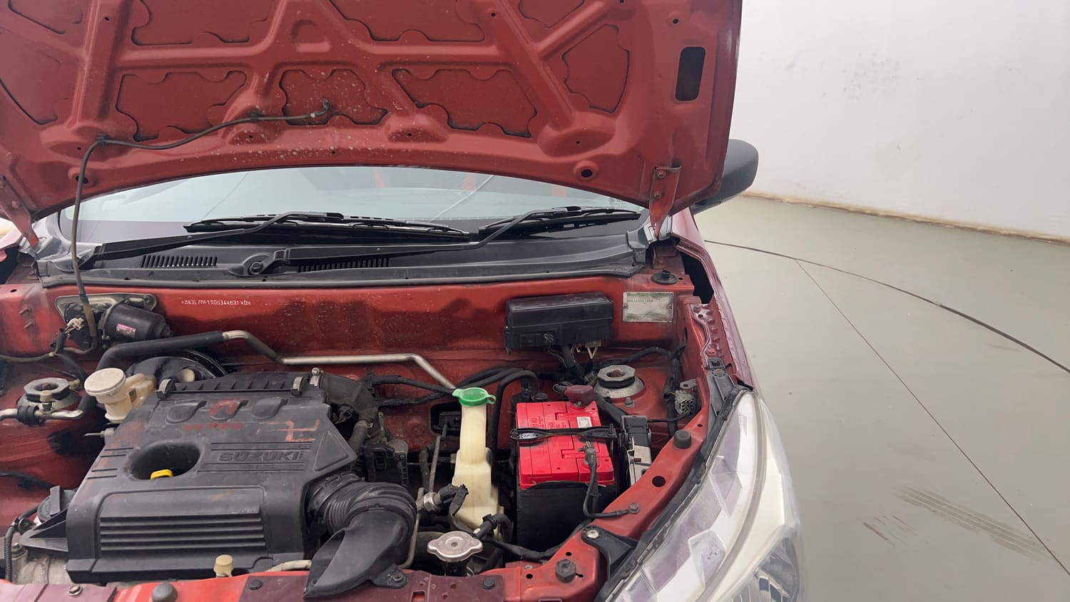 Used 2017 Maruti Suzuki Alto K10 VXi Petrol Manual engine ENGINE LEFT SIDE HINGE & APRON VIEW