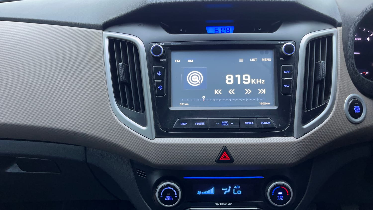 Used 2018 Hyundai Creta SX 1.6 CRDI (O) Diesel Manual interior MUSIC SYSTEM & AC CONTROL VIEW