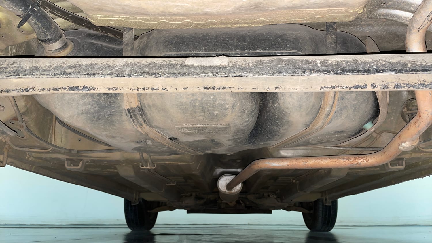 Used 2014 Maruti Suzuki Celerio VXi AMT Petrol Automatic extra REAR UNDERBODY VIEW (TAKEN FROM REAR)