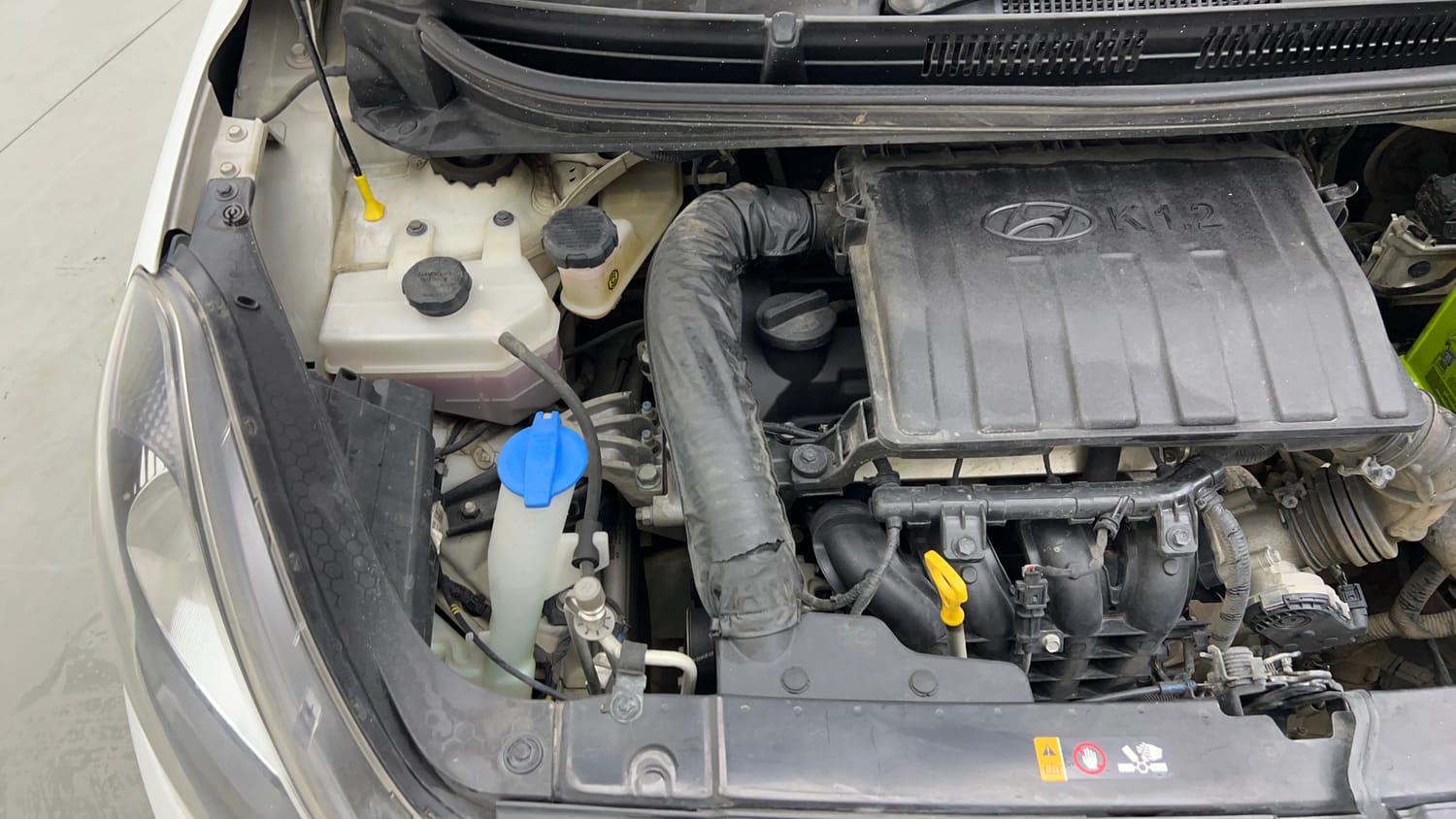Used 2021 Hyundai Aura S 1.2 AMT Petrol Petrol Automatic engine ENGINE RIGHT SIDE VIEW
