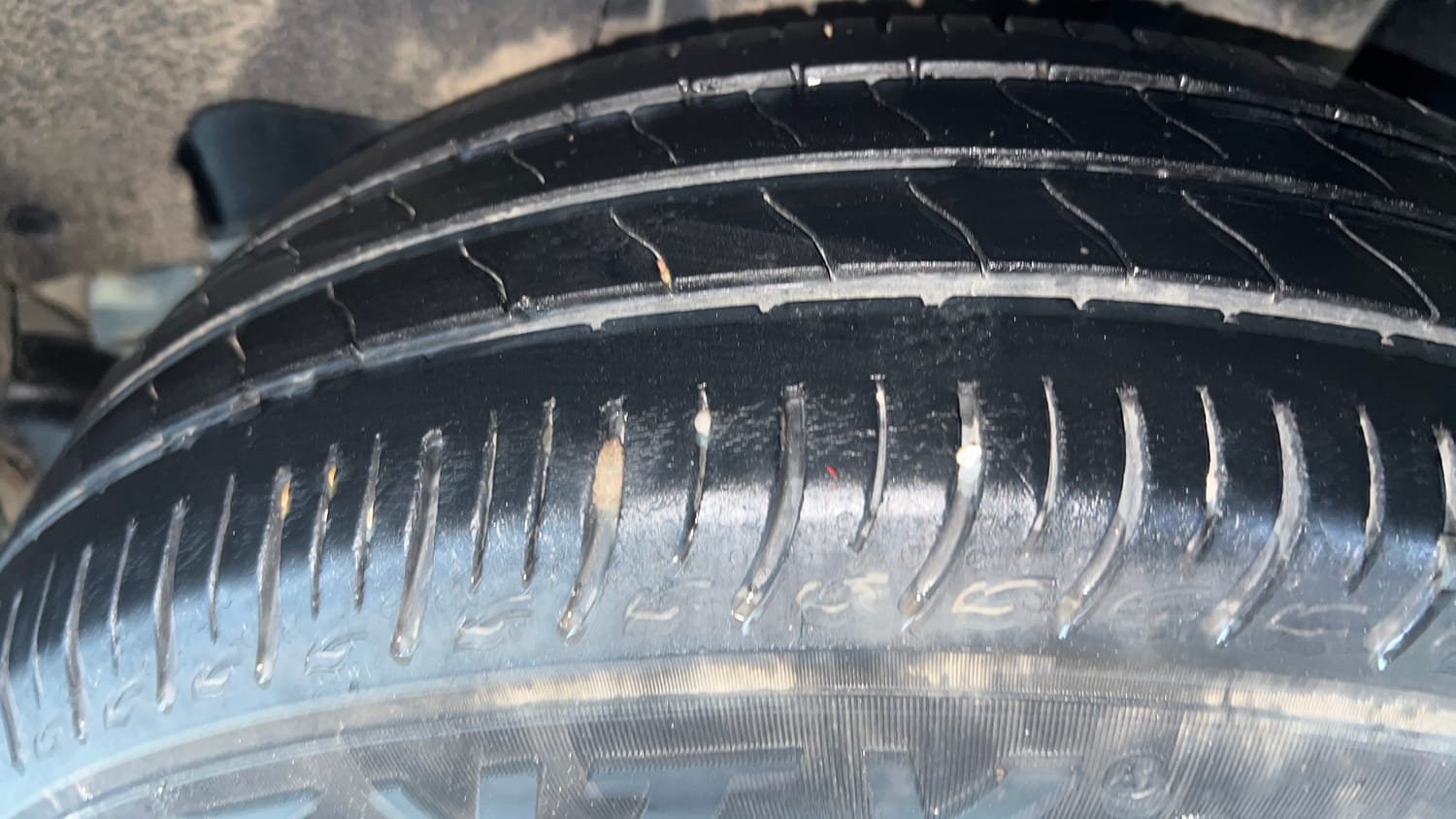 Used 2021 Maruti Suzuki Baleno Sigma Petrol Manual tyres LEFT REAR TYRE TREAD VIEW