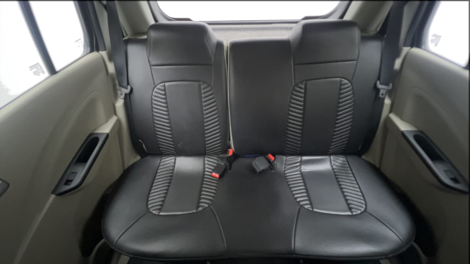 Used 2016 Maruti Suzuki Celerio VXi Petrol Manual interior REAR SEAT CONDITION VIEW