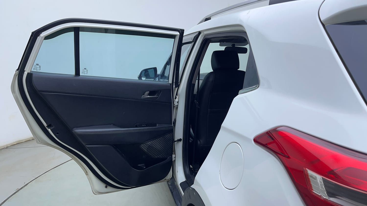 Used 2018 Hyundai Creta SX 1.6 CRDI (O) Diesel Manual interior LEFT REAR DOOR OPEN VIEW
