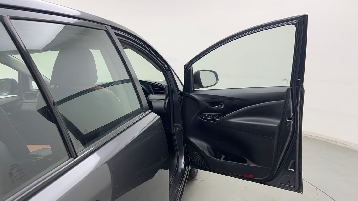 Used 2022 Toyota Innova Crysta GX 2.7 AT 7 STR Petrol Automatic interior RIGHT FRONT DOOR OPEN VIEW