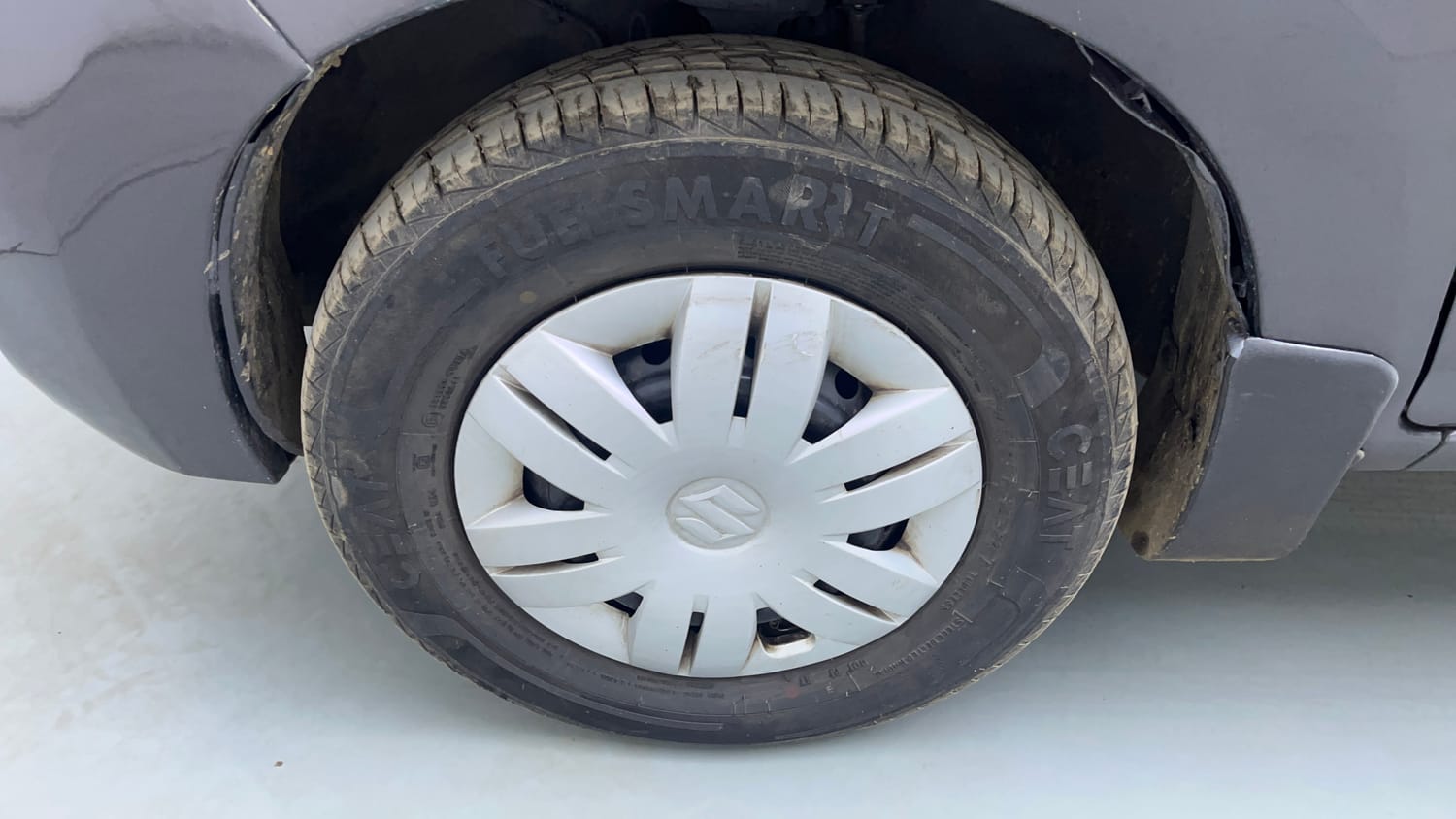 Used 2020 Maruti Suzuki Alto 800 LXi Petrol Manual tyres LEFT FRONT TYRE RIM VIEW