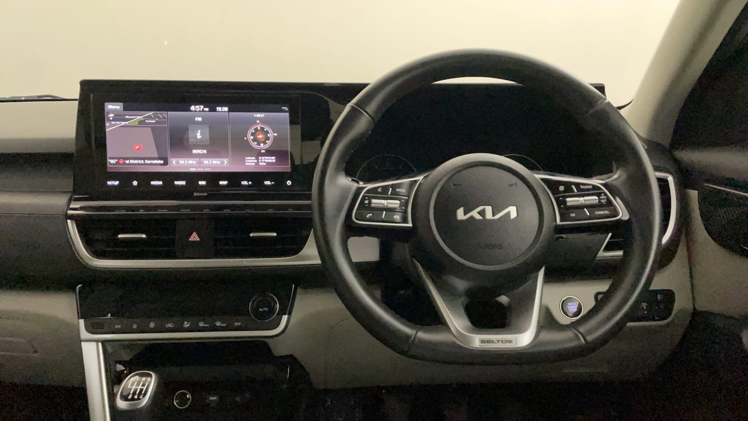 Used 2023 Kia Seltos HTX 1.5 Petrol Manual interior STEERING VIEW