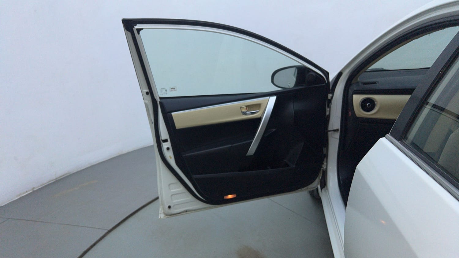Used 2019 Toyota Corolla Altis GL Petrol Petrol Manual interior LEFT FRONT DOOR OPEN VIEW