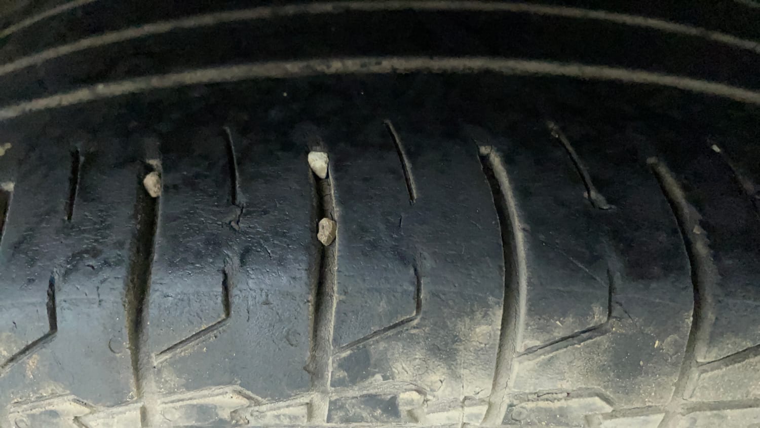 Used 2024 Hyundai Creta 1.5 MPi Petrol MT S Petrol Manual tyres RIGHT FRONT TYRE TREAD VIEW