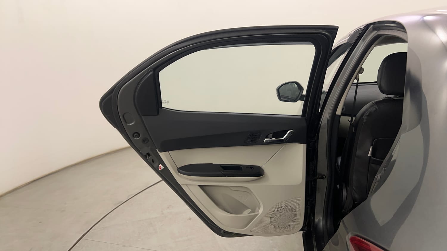 Used 2022 Tata Tiago XZ Plus CNG Cng Manual interior LEFT REAR DOOR OPEN VIEW