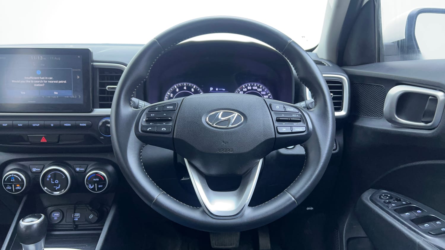 Used 2019 Hyundai Venue SX Plus 1.0 Turbo DCT Petrol Automatic interior STEERING VIEW