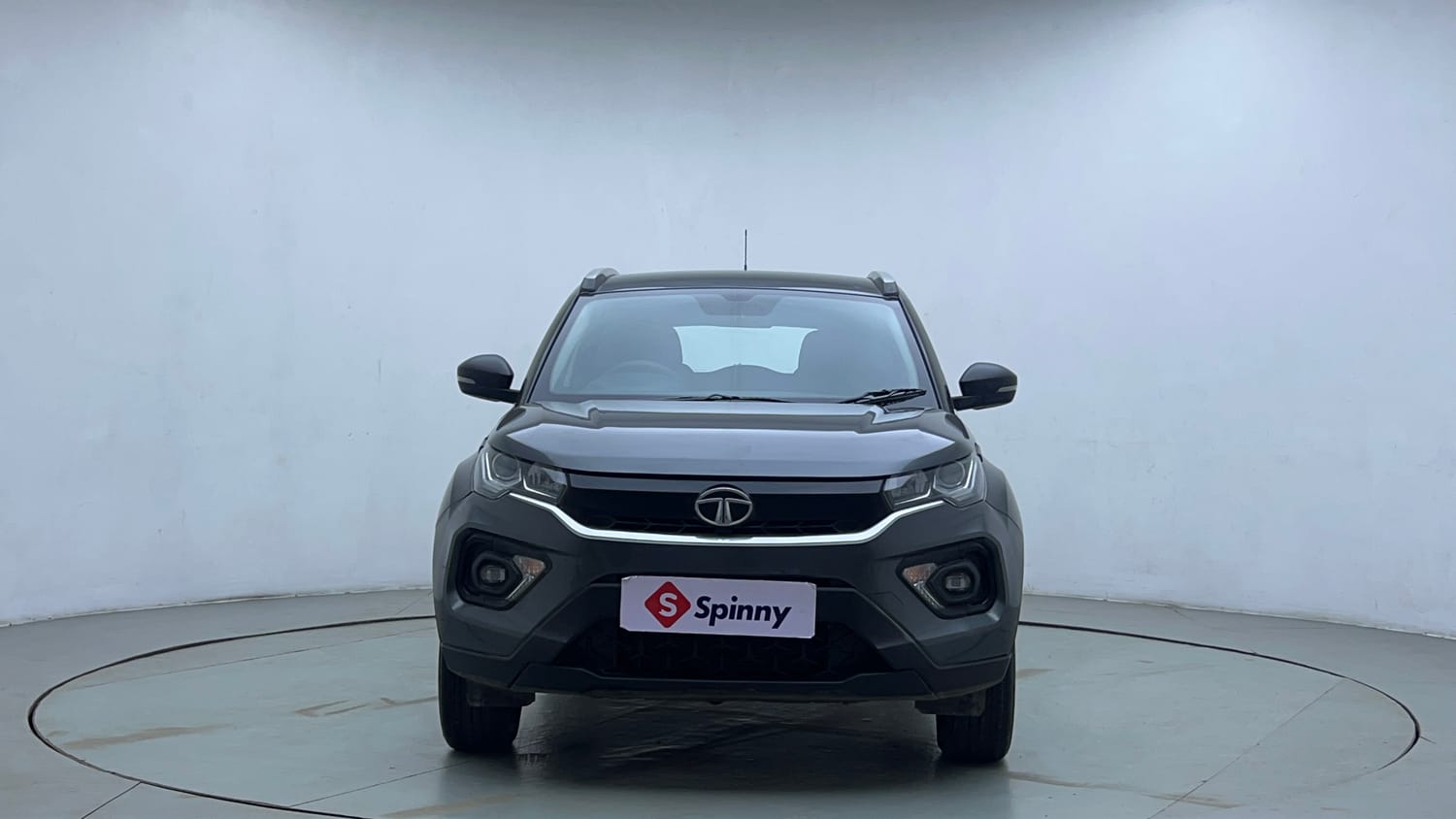 Used 2021 Tata Nexon XM Petrol Manual exterior FRONT VIEW