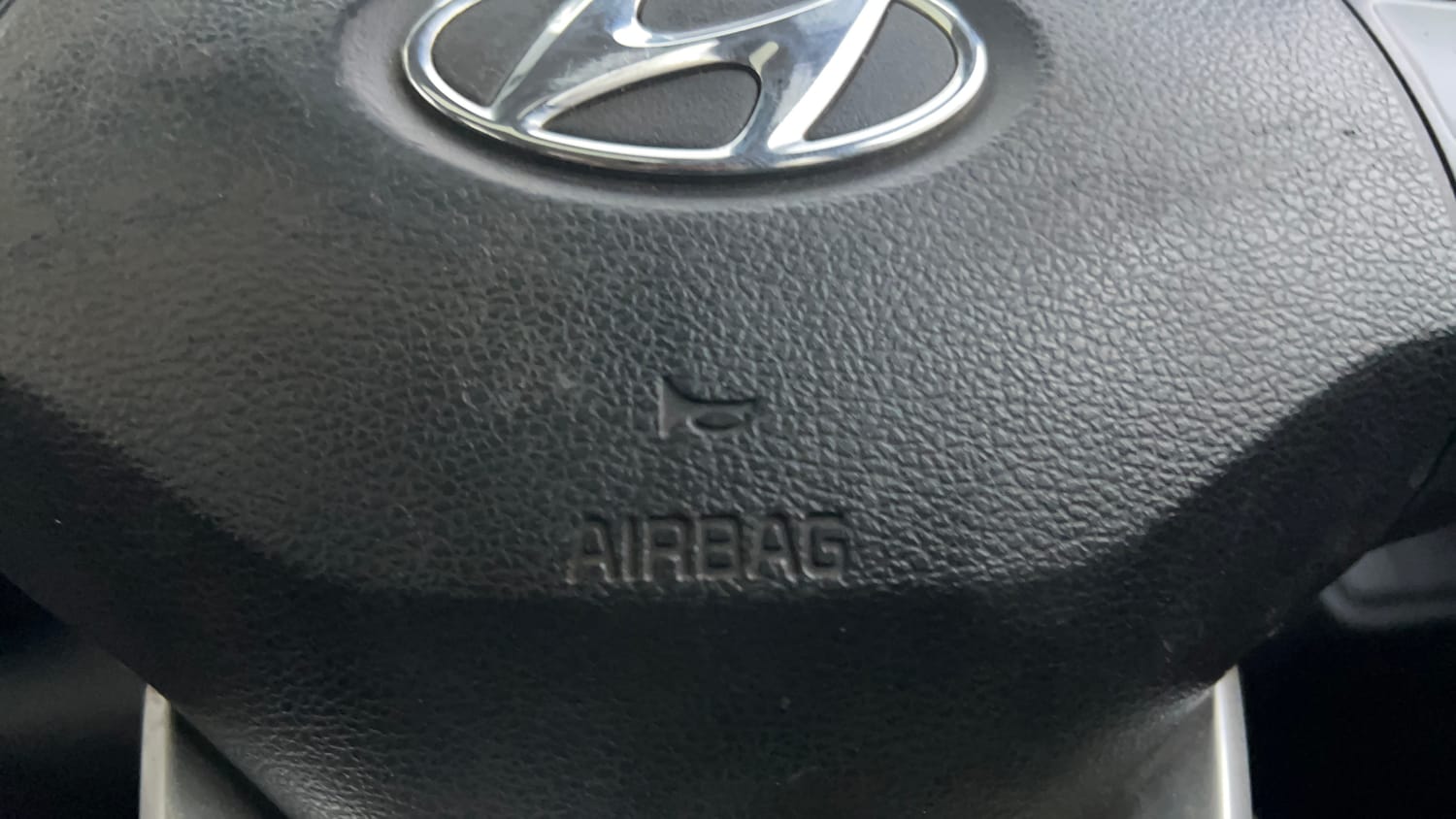 Used 2019 hyundai Venue SX 1.0 Turbo Petrol Petrol Manual top_features Airbags