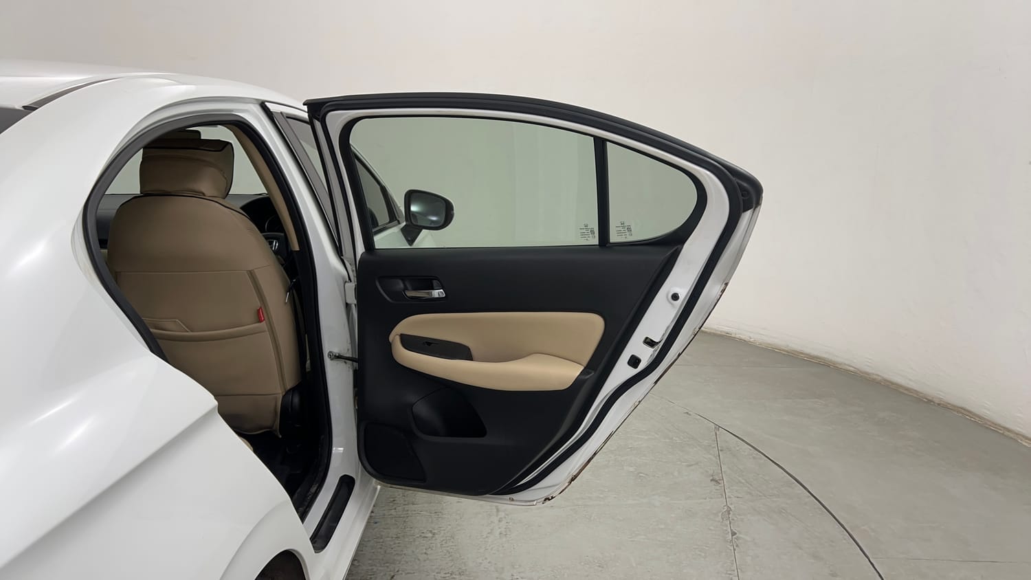 Used 2022 Honda City V Petrol Petrol Manual interior RIGHT REAR DOOR OPEN VIEW