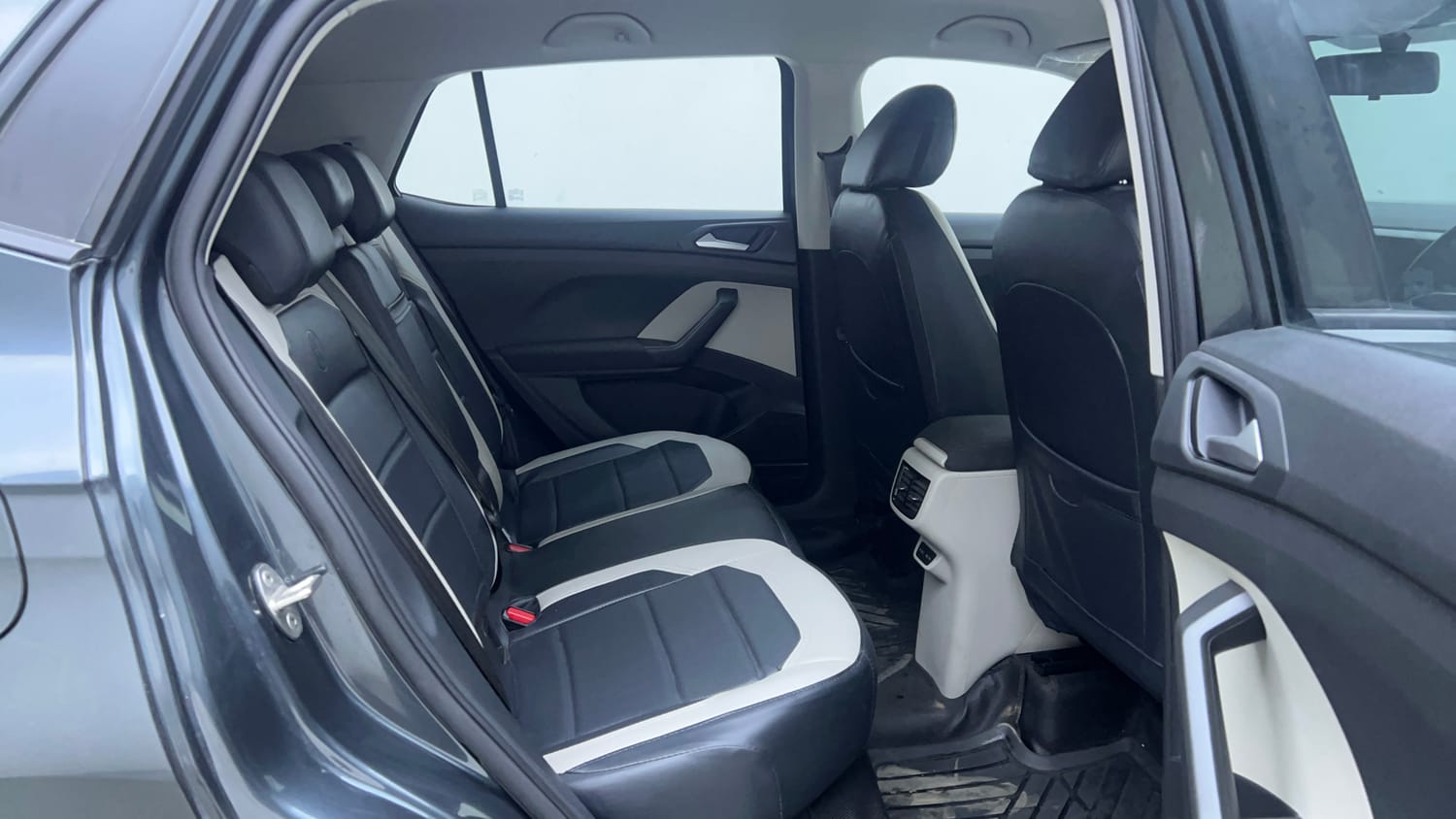 Used 2022 Volkswagen Taigun Highline 1.0 TSI MT Petrol Manual interior RIGHT SIDE REAR DOOR CABIN VIEW