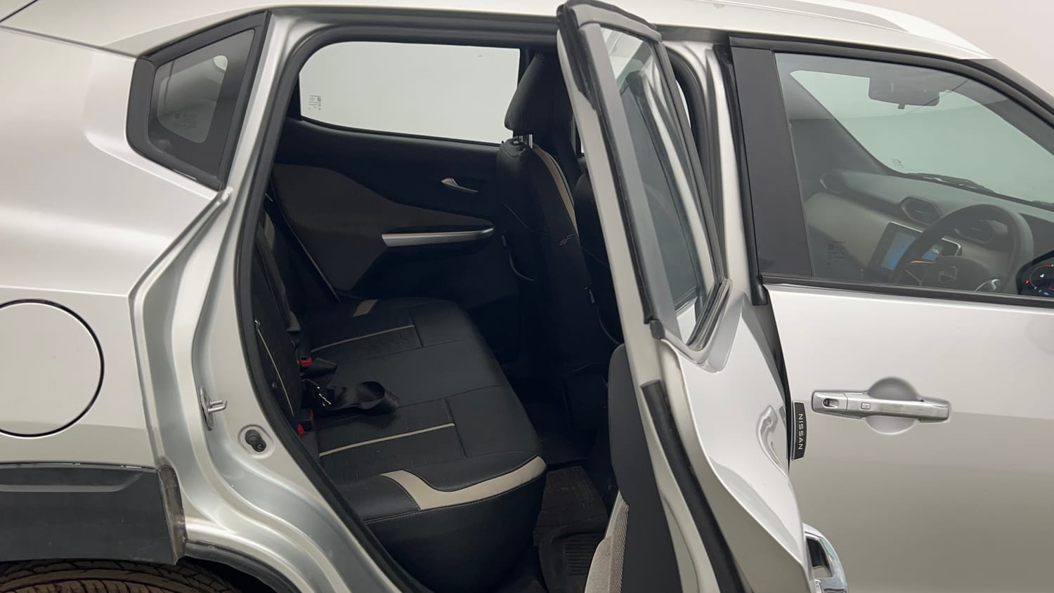 Used 2021 Nissan Magnite XV Petrol Manual interior RIGHT SIDE REAR DOOR CABIN VIEW