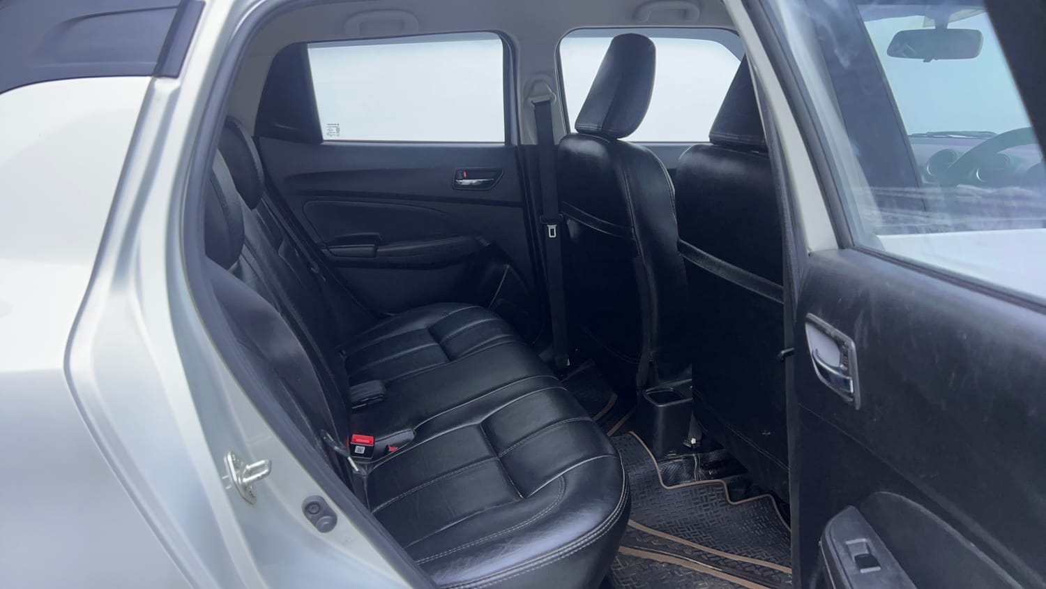 Used 2023 Maruti Suzuki Swift ZXi Plus AMT Petrol Automatic interior RIGHT SIDE REAR DOOR CABIN VIEW