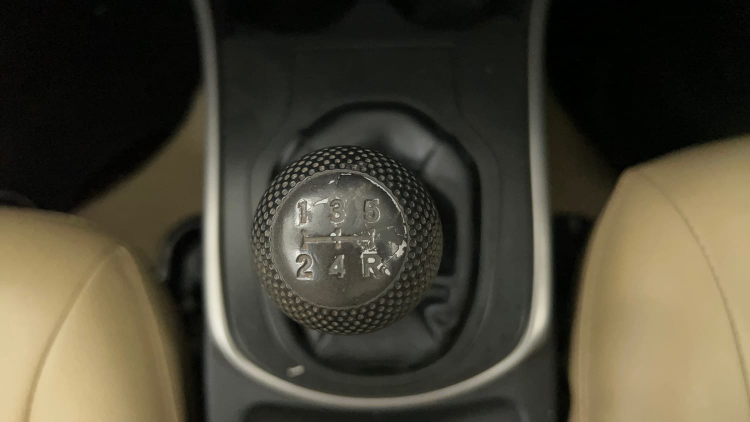 Used 2016 Honda City V Petrol Manual interior GEAR  KNOB VIEW