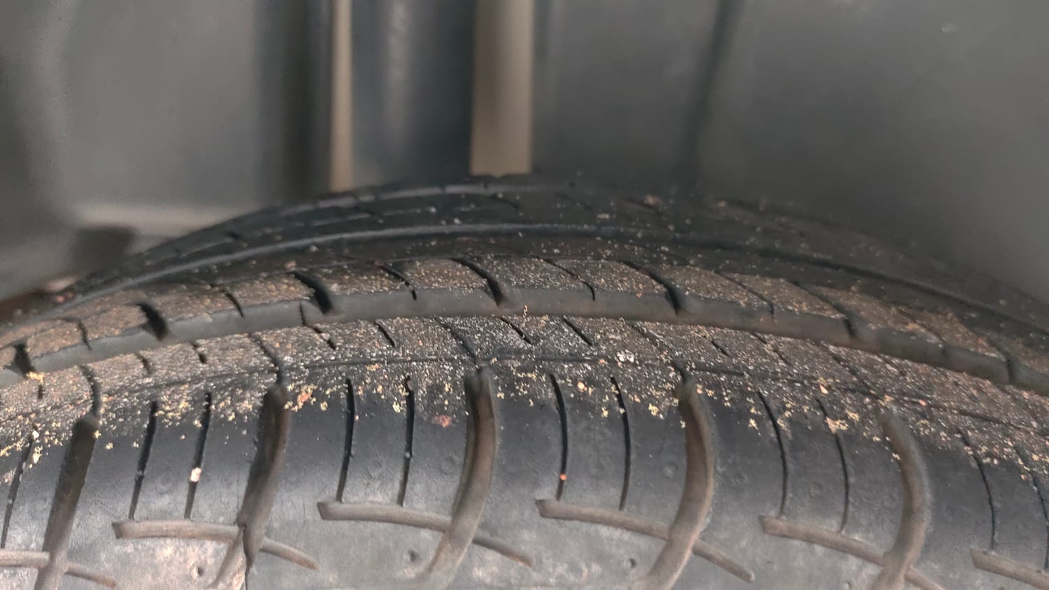 Used 2018 Maruti Suzuki Ciaz Zeta 1.4 MT Petrol Manual tyres RIGHT REAR TYRE TREAD VIEW