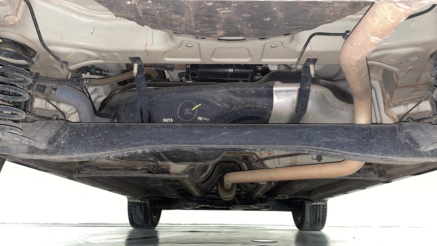Used 2023 Kia Seltos HTX 1.5 Petrol Manual extra REAR UNDERBODY VIEW (TAKEN FROM REAR)