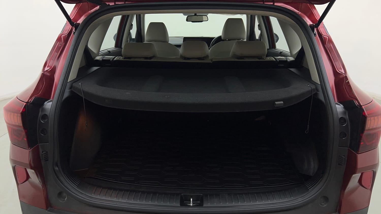 Used 2021 kia Seltos HTX IVT 1.5 Petrol Automatic interior DICKY INSIDE VIEW