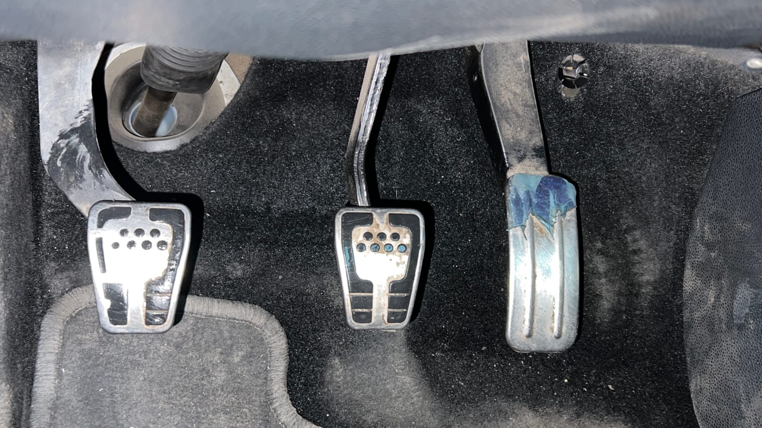 Used 2018 Ford EcoSport Titanium + 1.5L Ti-VCT Petrol Manual interior PEDALS VIEW
