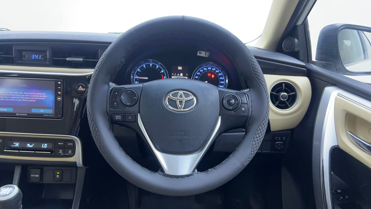Used 2019 Toyota Corolla Altis GL Petrol Petrol Manual interior STEERING VIEW