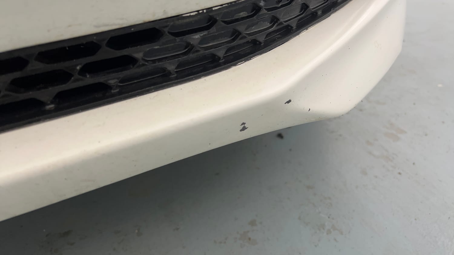 Used 2015 Hyundai Elite i20 Asta 1.2 Petrol Manual dents MINOR SCRATCH
