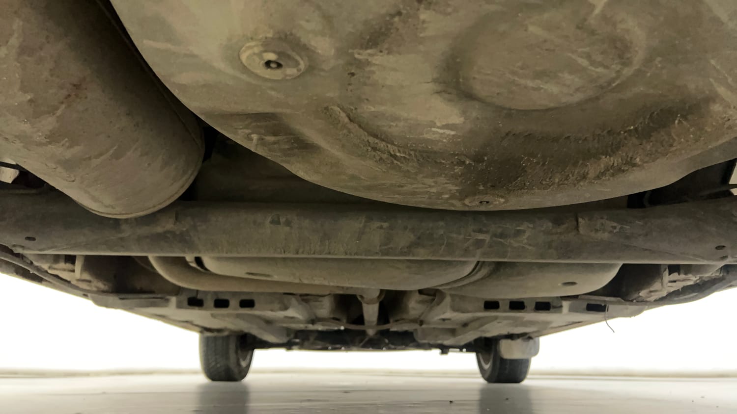 Used 2016 Volkswagen Polo Highline1.5L (D) Diesel Manual extra REAR UNDERBODY VIEW (TAKEN FROM REAR)