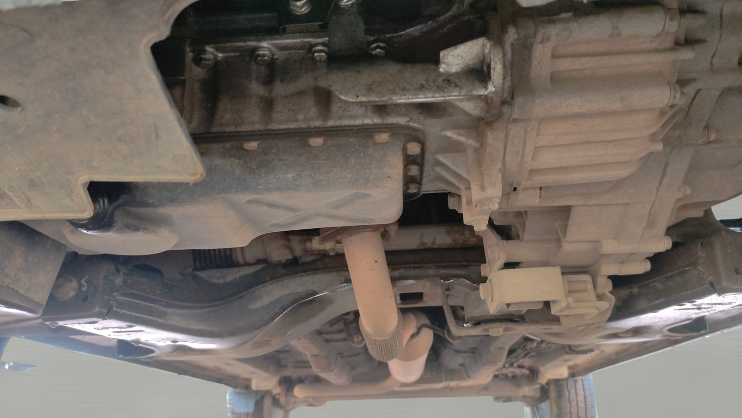 Used 2017 Tata Nexon XZ Plus Diesel Diesel Manual extra FRONT LEFT UNDERBODY VIEW