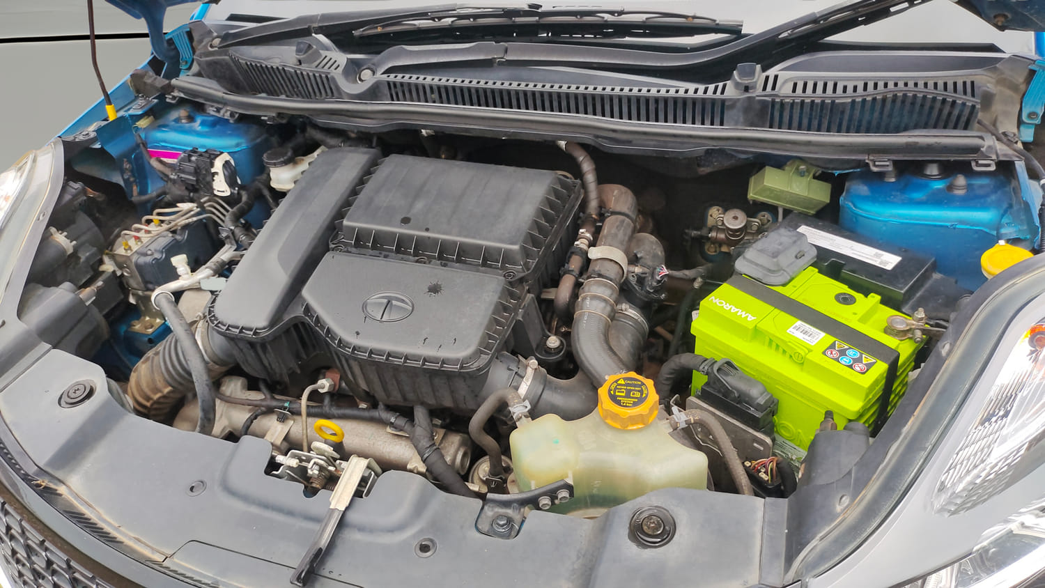 Used 2017 Tata Nexon XZ Plus Diesel Diesel Manual engine ENGINE LEFT SIDE VIEW