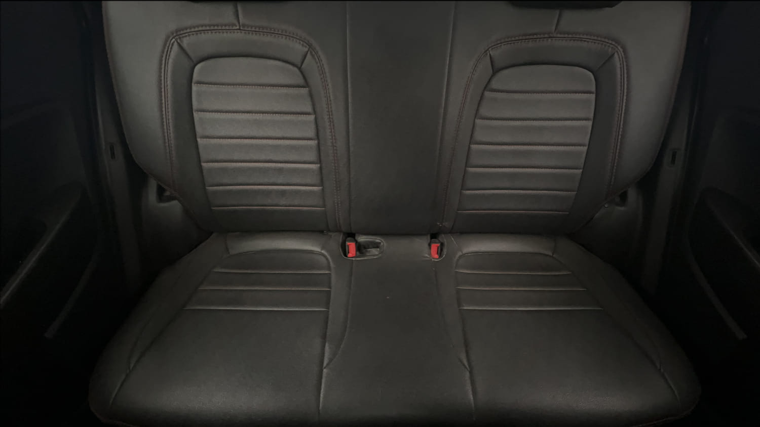Used 2019 hyundai Venue SX 1.0 Turbo Petrol Petrol Manual interior REAR SEAT CONDITION VIEW