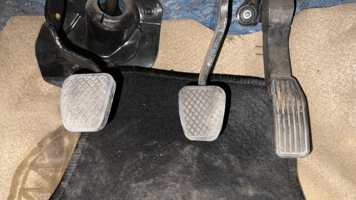 Used 2016 Honda City V Petrol Manual interior PEDALS VIEW