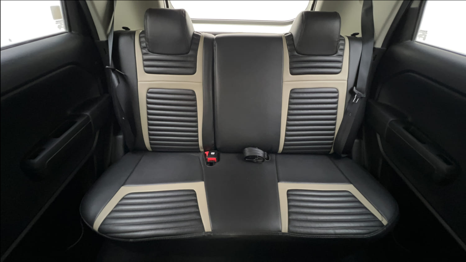 Used 2022 Maruti Suzuki Wagon R 1.0 VXi (O) 1.0 Petrol Manual interior REAR SEAT CONDITION VIEW