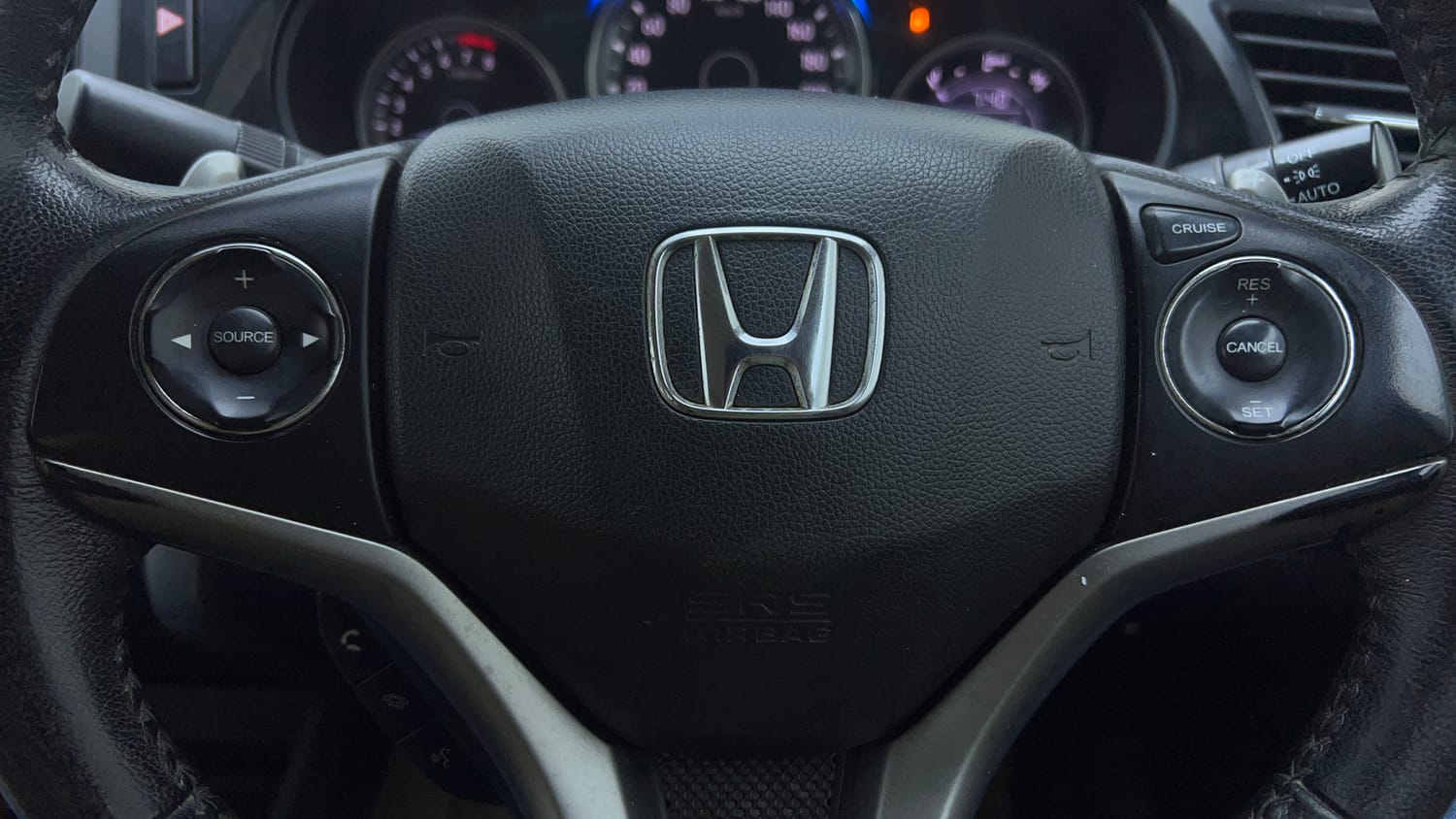 Used 2017 Honda City ZX CVT Petrol Petrol Automatic top_features Cruise control