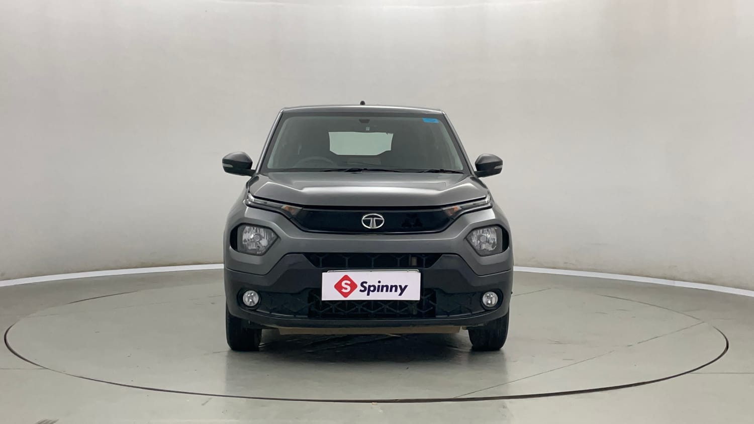 Used 2021 Tata Punch Pure MT Petrol Manual exterior FRONT VIEW