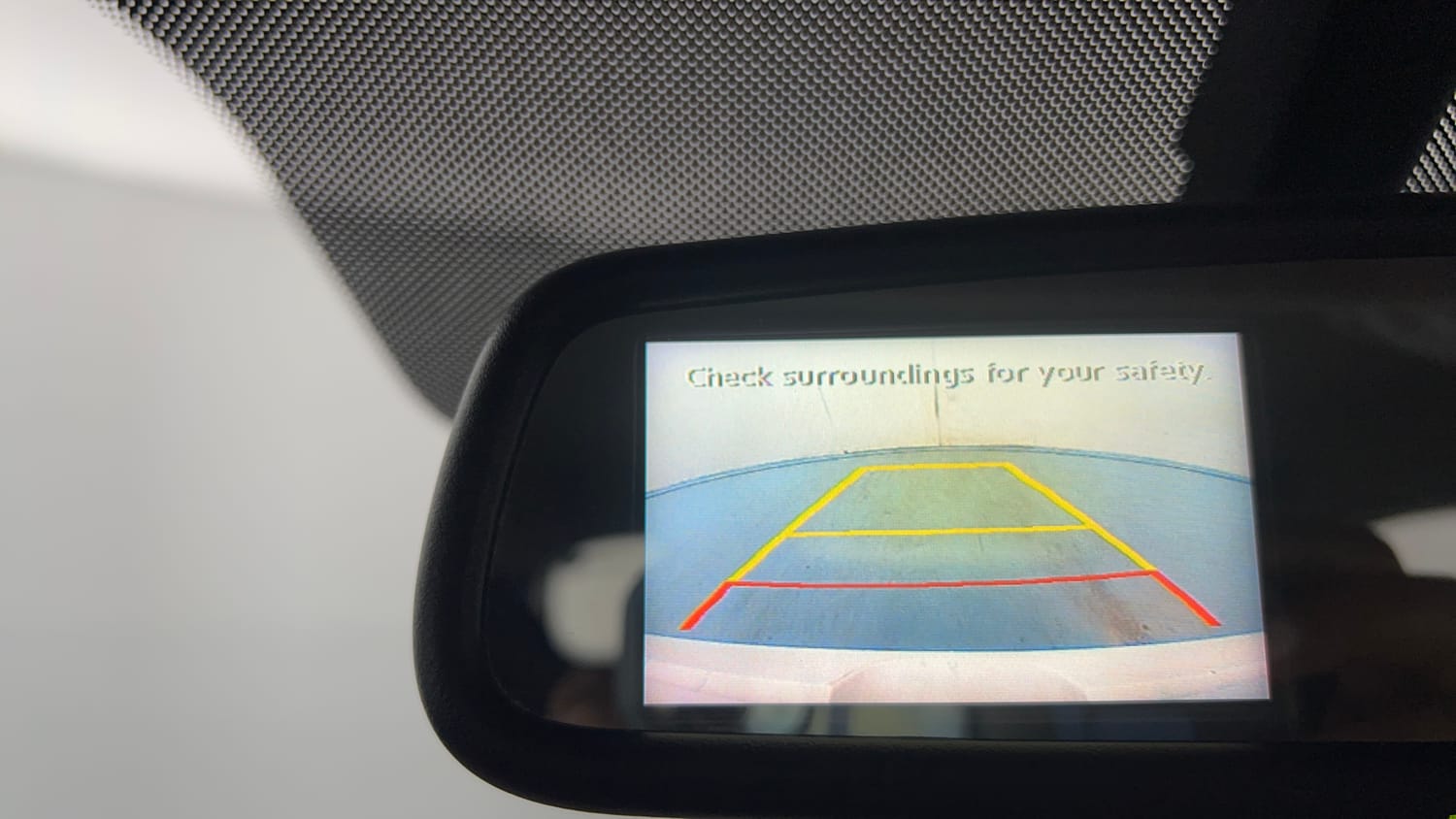 Used 2015 Hyundai Elite i20 Asta 1.2 Petrol Manual top_features Rear camera