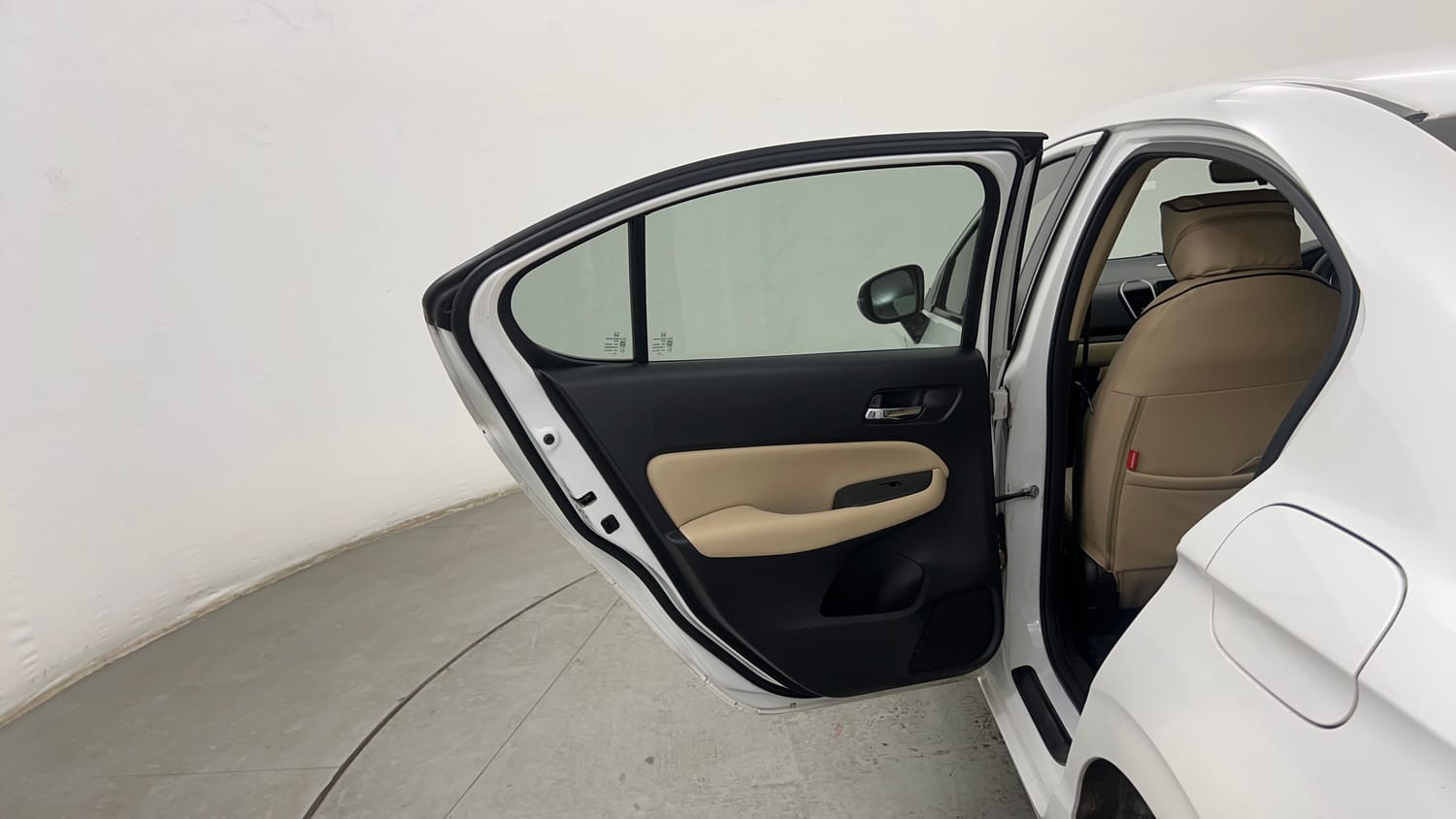 Used 2022 Honda City V Petrol Petrol Manual interior LEFT REAR DOOR OPEN VIEW