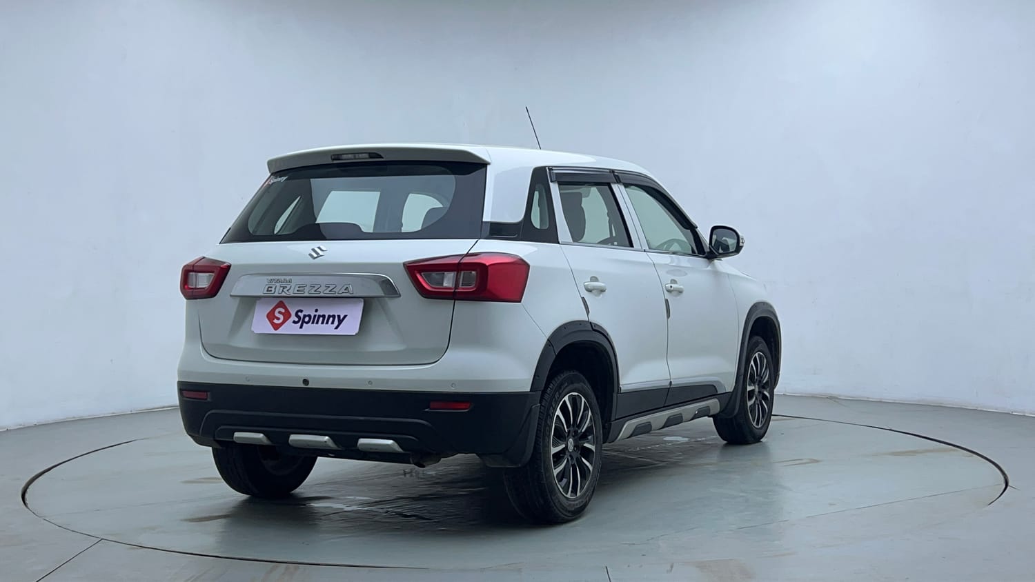 Used 2021 maruti-suzuki Vitara Brezza LXi Petrol Manual exterior RIGHT REAR CORNER VIEW