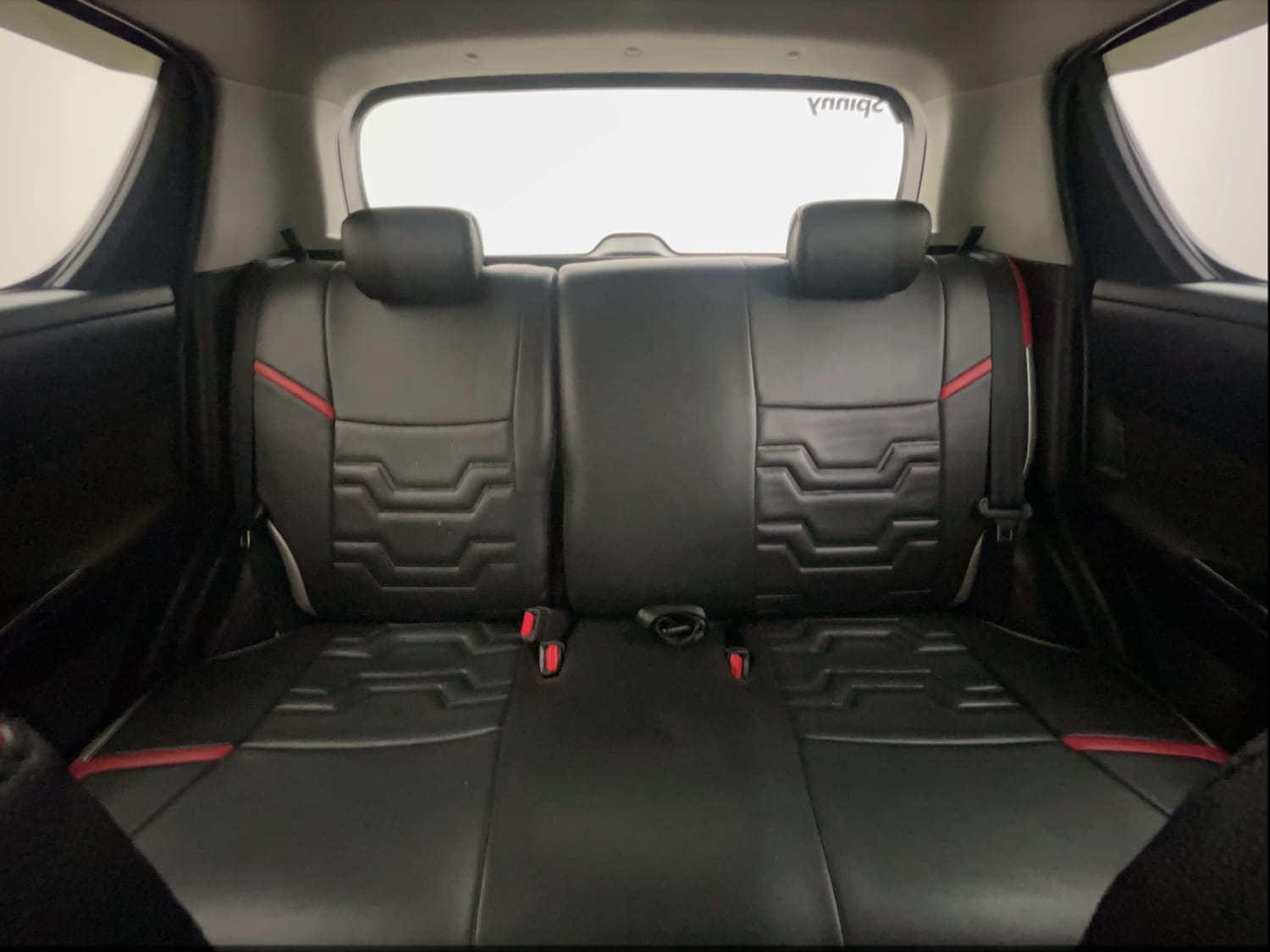 Used 2016 Maruti Suzuki Swift VDi (O) Diesel Manual interior REAR SEAT CONDITION VIEW