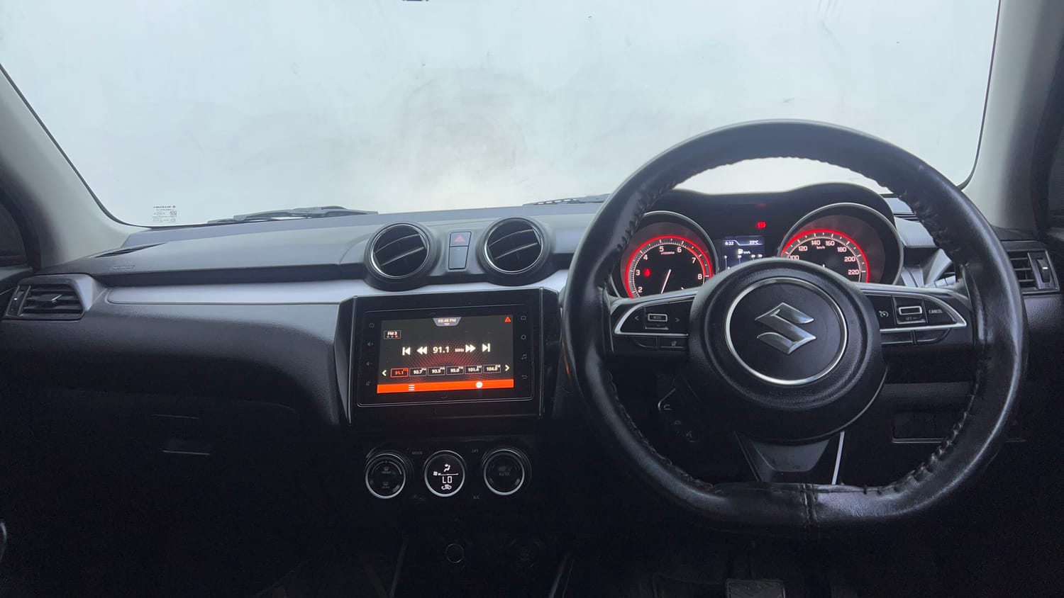 Used 2023 Maruti Suzuki Swift ZXi Plus AMT Petrol Automatic interior DASHBOARD VIEW