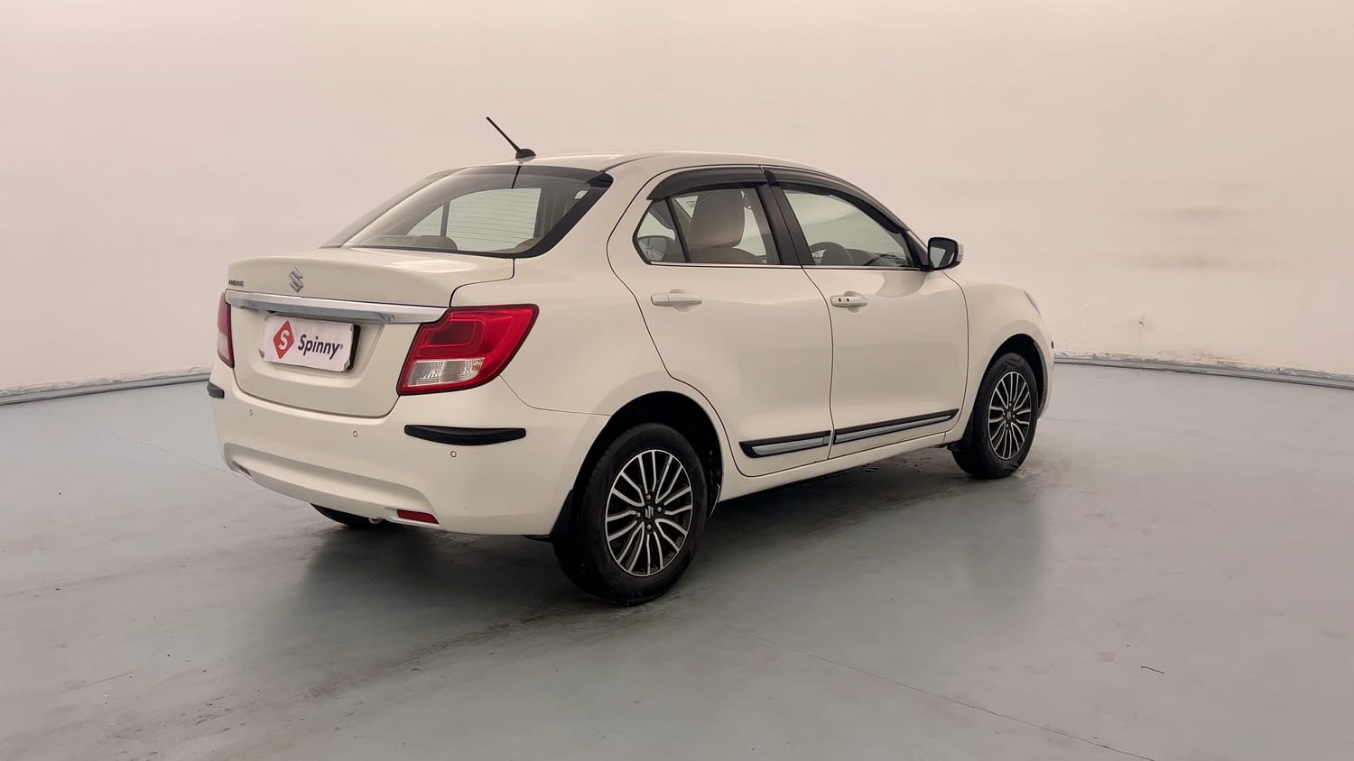 Used 2022 Maruti Suzuki Dzire ZXi Plus Petrol Manual exterior RIGHT REAR CORNER VIEW